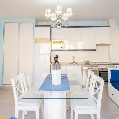 Cubo's Perla Del Sol Rosa Apartment *